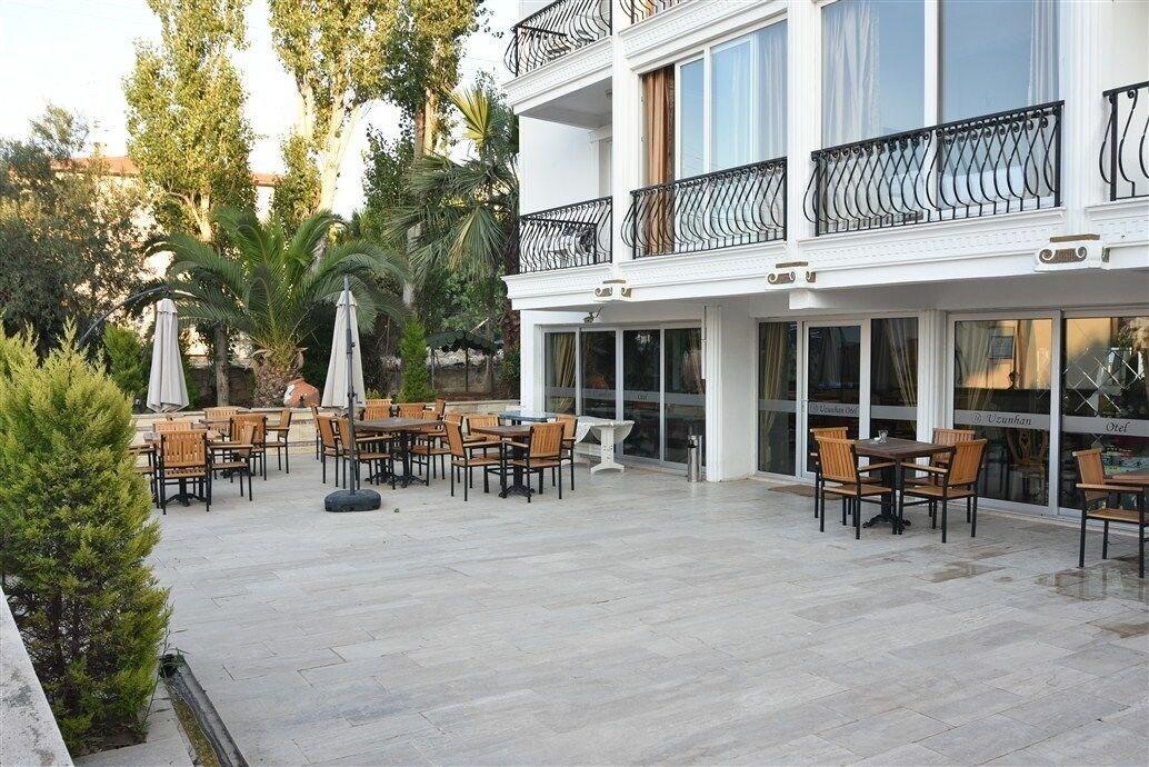 Uzunhan Hotel Ayvalı Esterno foto